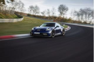 Η Porsche 911 GT3 έγινε το ταχύτερο manual αυτοκίνητο στο Nurburgring